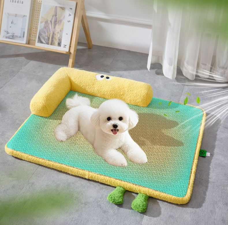 Cozy Comfort Rattan Pet Bed